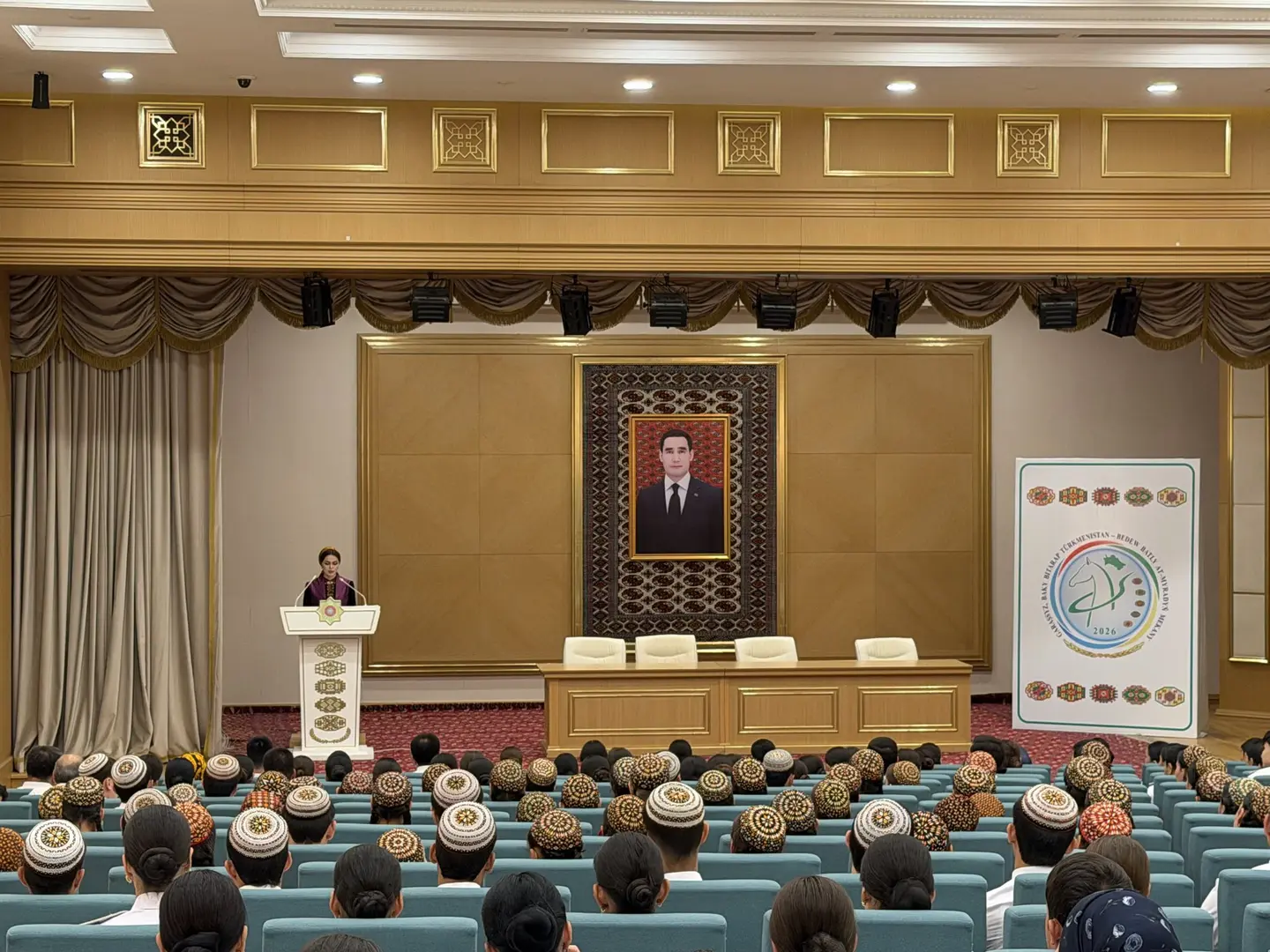 Image for Bilimler we talyp yaşlar güni we täze 2026-2027-nji okuw  yylynyň başlanmagy mynasybetli,  «Türkmenhowaýollary» döwlet gullugynyň Howa ulaglarynyň işgärlerini taýýarlaýan mekdebinde dabaraly nyzam we «Türkmenhowaýollary» döwlet gullugynyň Howa ulaglarynyň