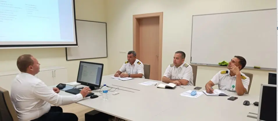 Image for An EASA instructor has arrived at the aviation school: a new stage in pilot training.